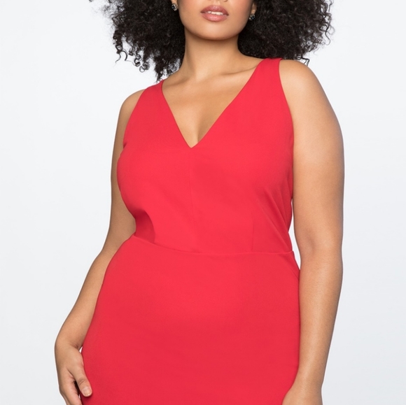 SIZE 24 ELOQUII RED DEEP V FRONT & BACK EVENING GO - Picture 2 of 4